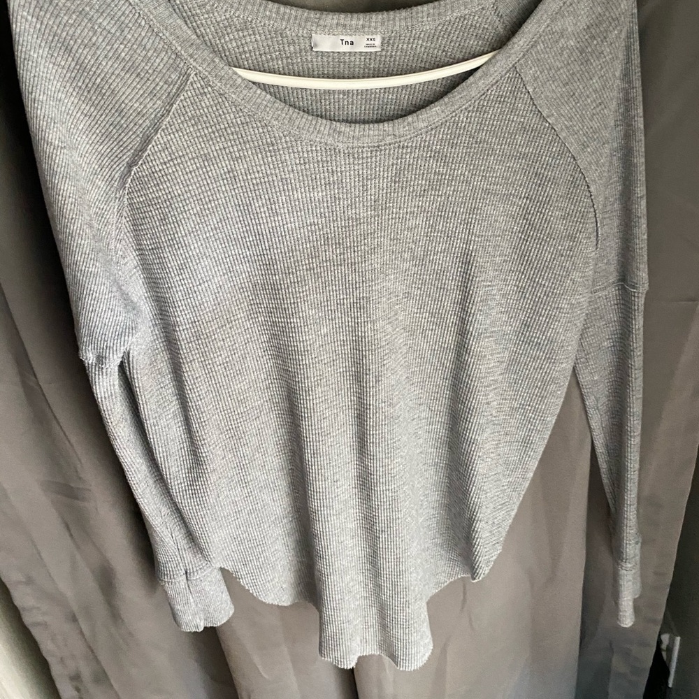 Aritzia long sleeve